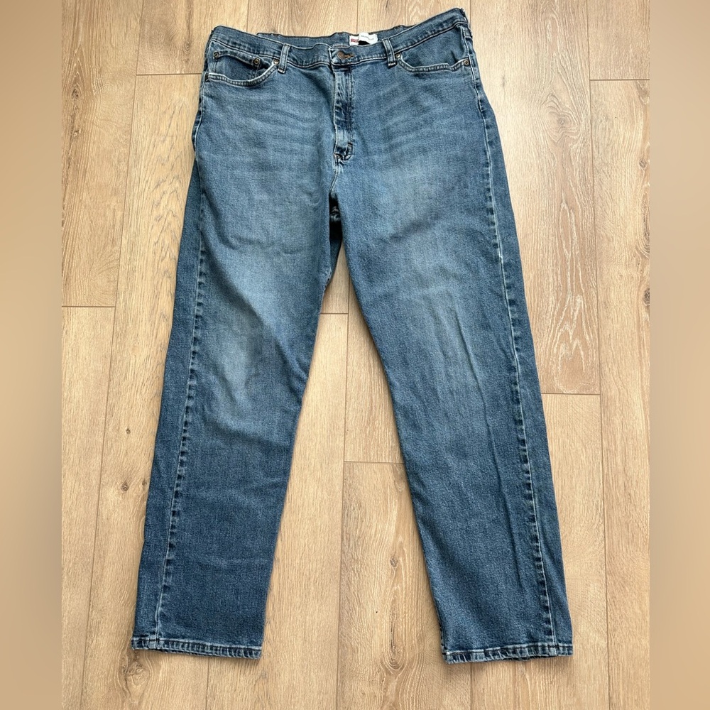 Wrangler Men's Dark Blue Straight Jeans Relaxed Fit 40x32